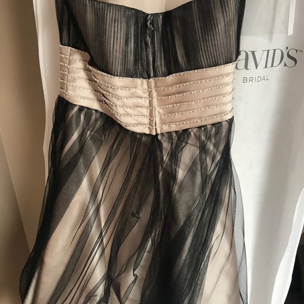 Alfred Angelo short prom gown! - Picture 4 of 5